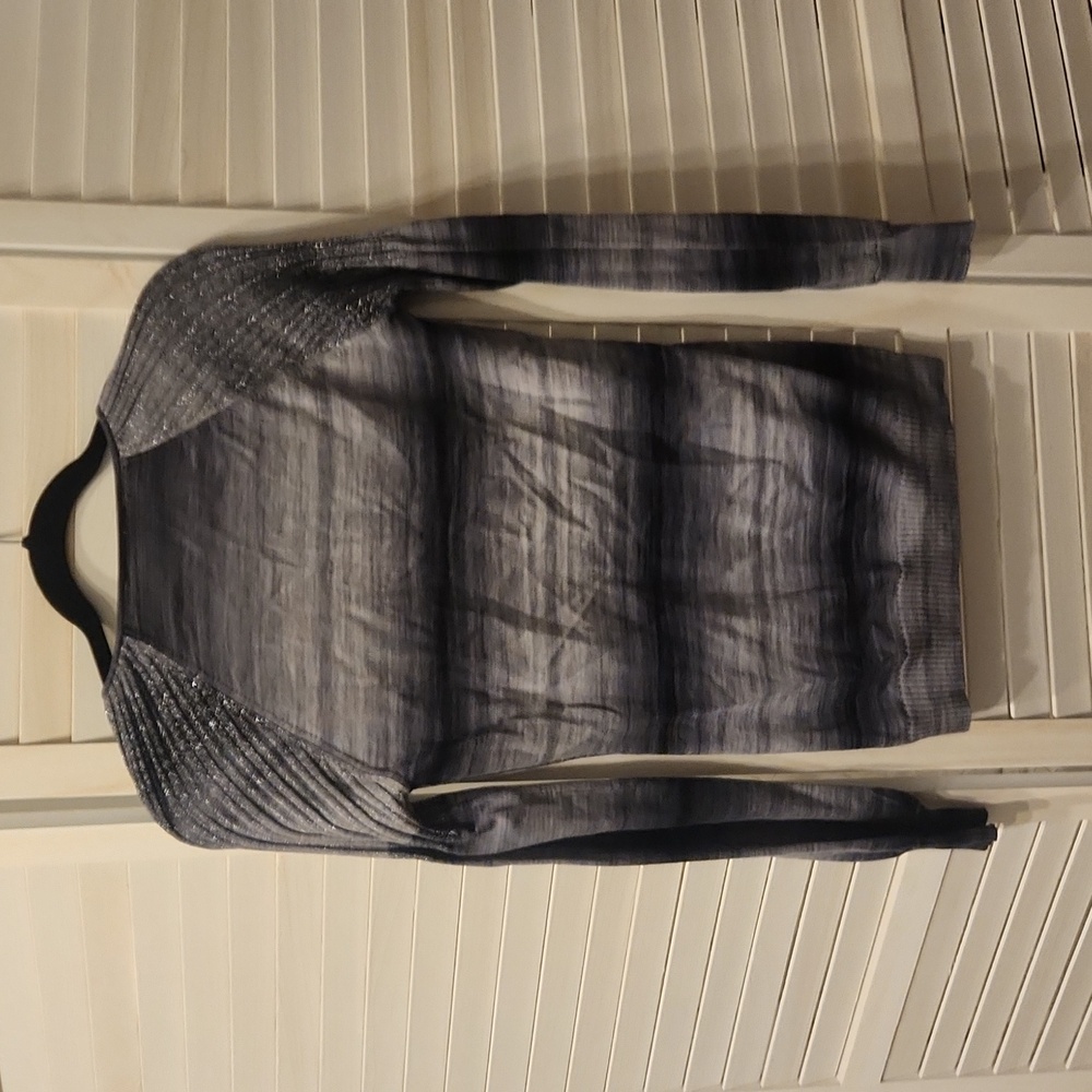 Elie Tahari Wool Cardigan / Top - Picture 5 of 6